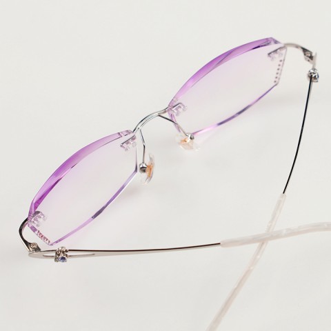 Fashion diamond-cut silver reading glasses